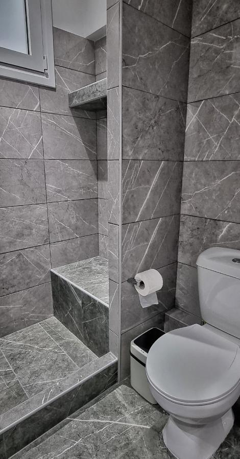 Mimarxos Luxury Apartments Chalkís 외부 사진